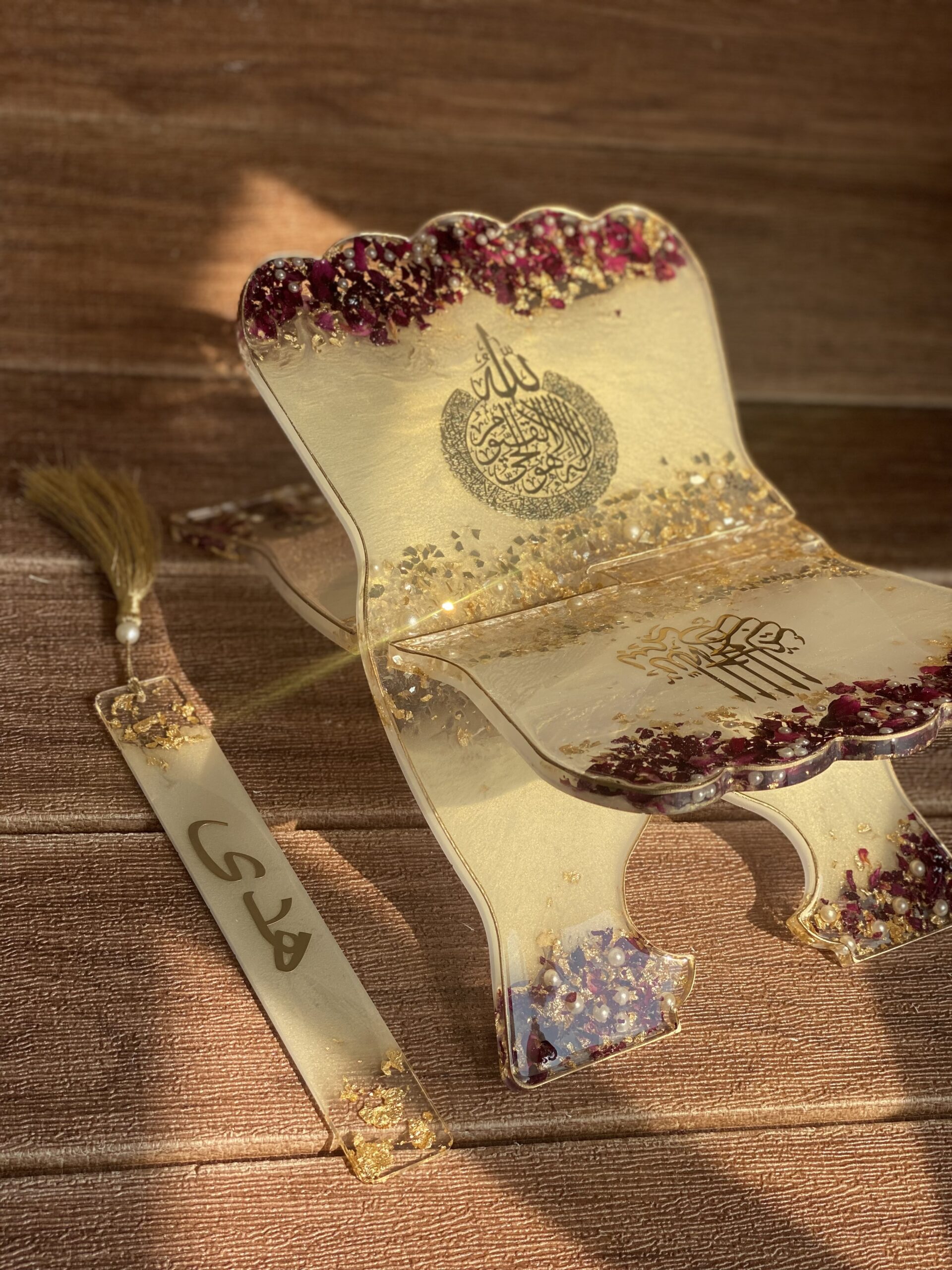 Gold with Rose petals - Image 3