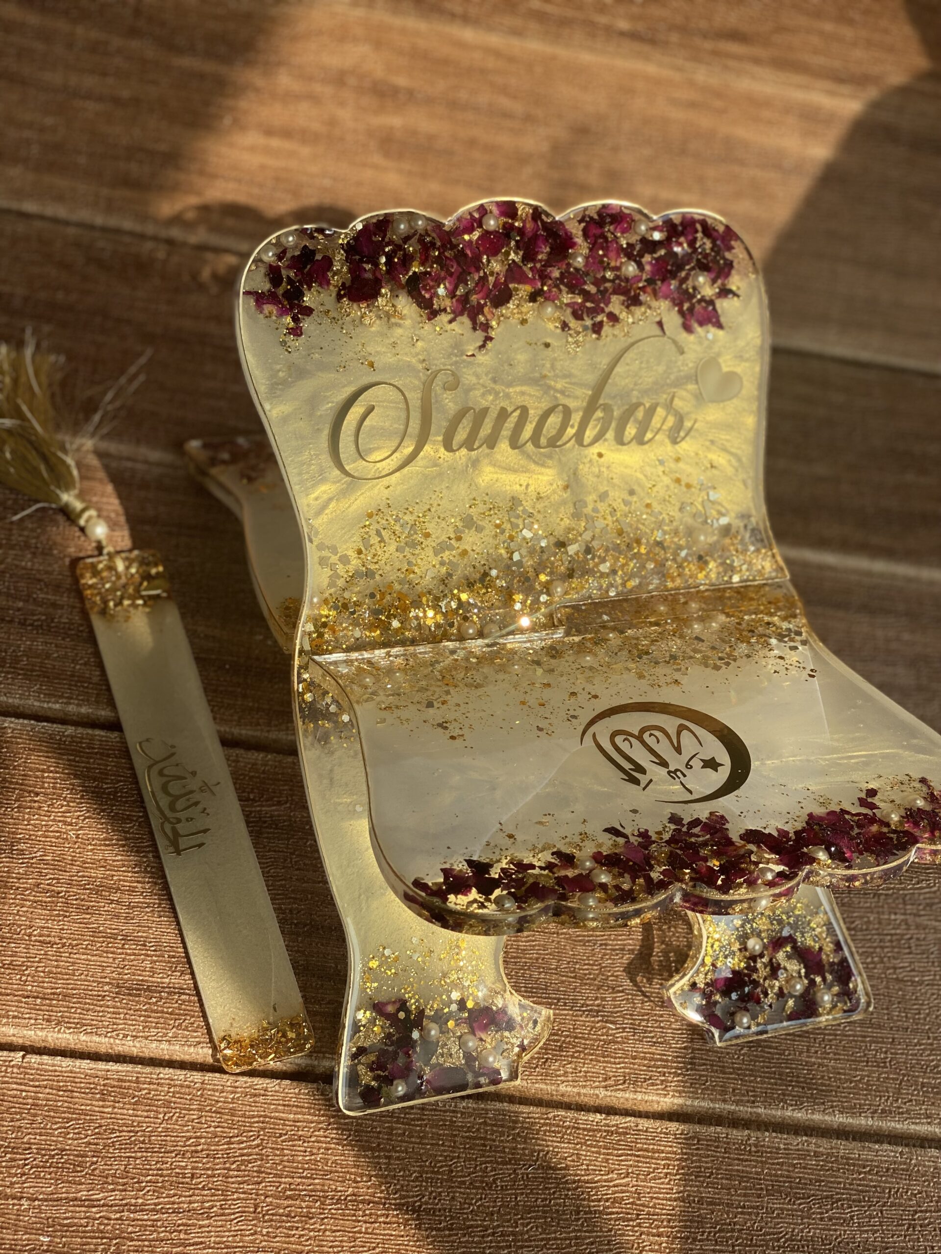 Gold with Rose petals - Image 4